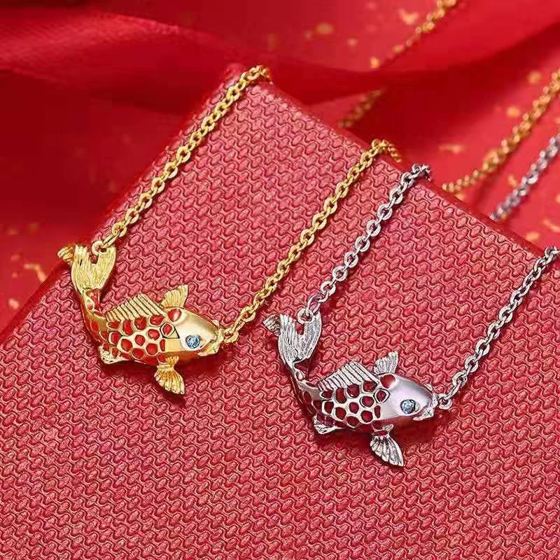 Kalung Emas 18K Dengan Liontin Bentuk Ikan Koi Keberuntungan Gaya China Untuk Wanita