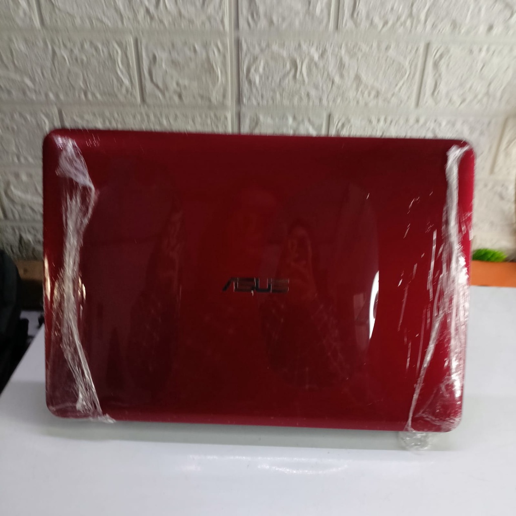 ASUS A455LF CORE I3-4005U RAM 4GB HDD 500GB NVIDIA 930M