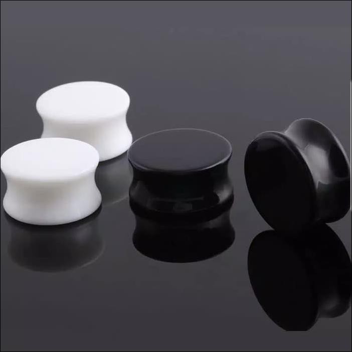 

PLUG FULL ACRYLIC WHITE 10/12/14/16 MM PIERCING - 10MM