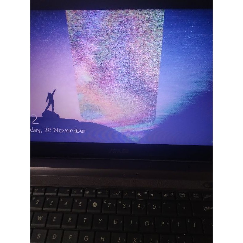 Laptop Asus A44H Intel Core i3 2.1 GHz ada minus