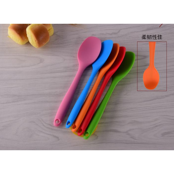 Spatula sendok Spoon sutil silicone tahan panas food grade Besar