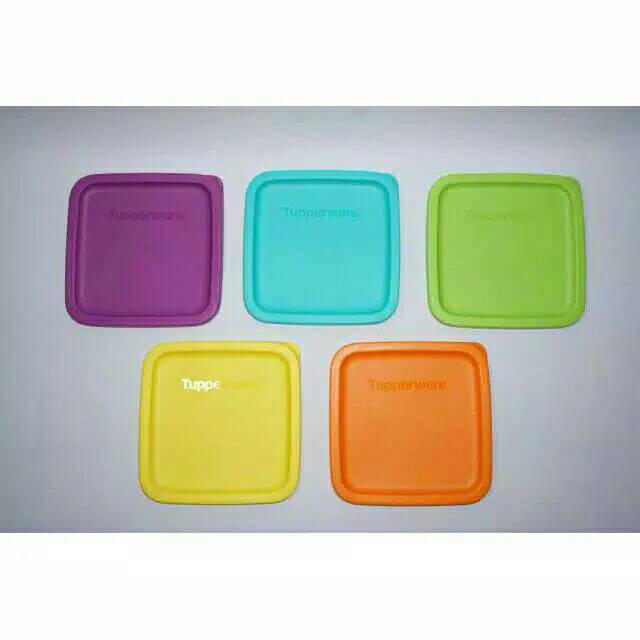 tutup tupperware
