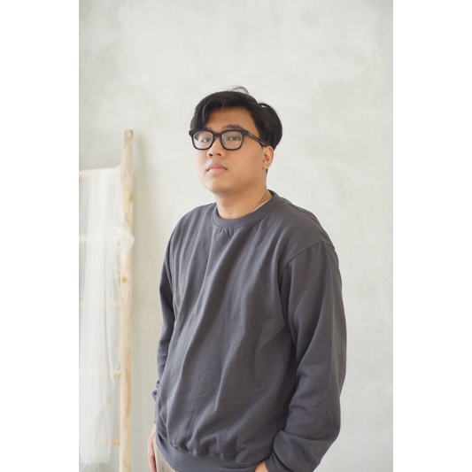 Basic Sweater Dark Grey