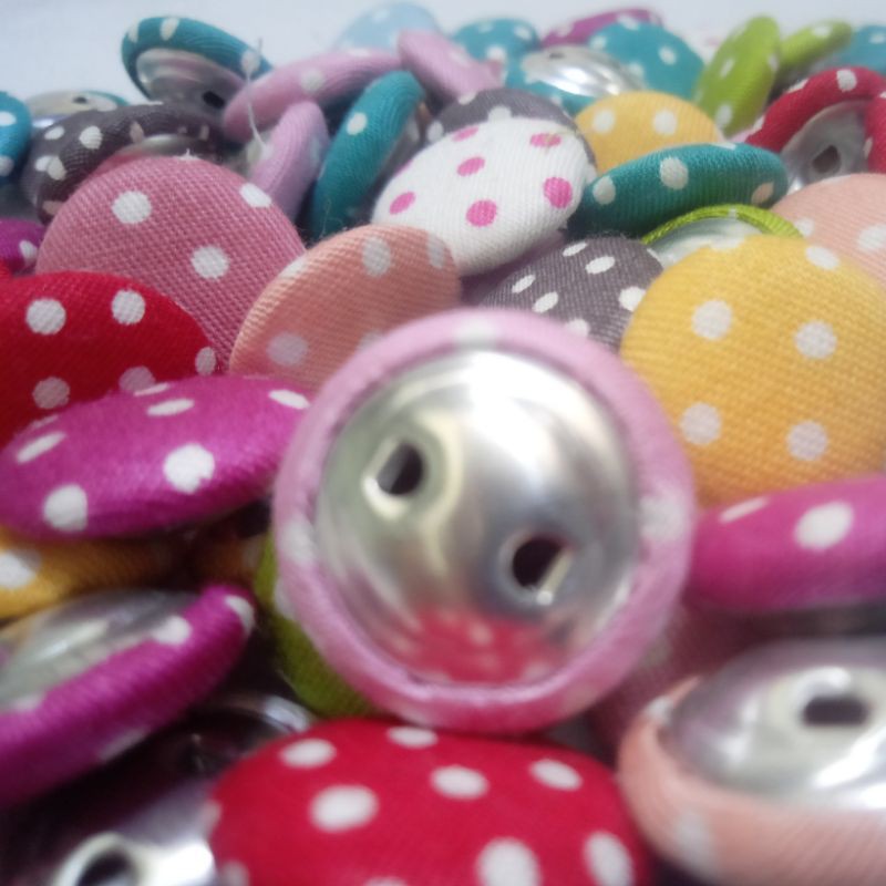 Fabric Button / Kancing Bungkus Polka 1,8cm per 50 pcs