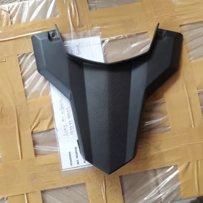 Tutup lampu belakang beat new