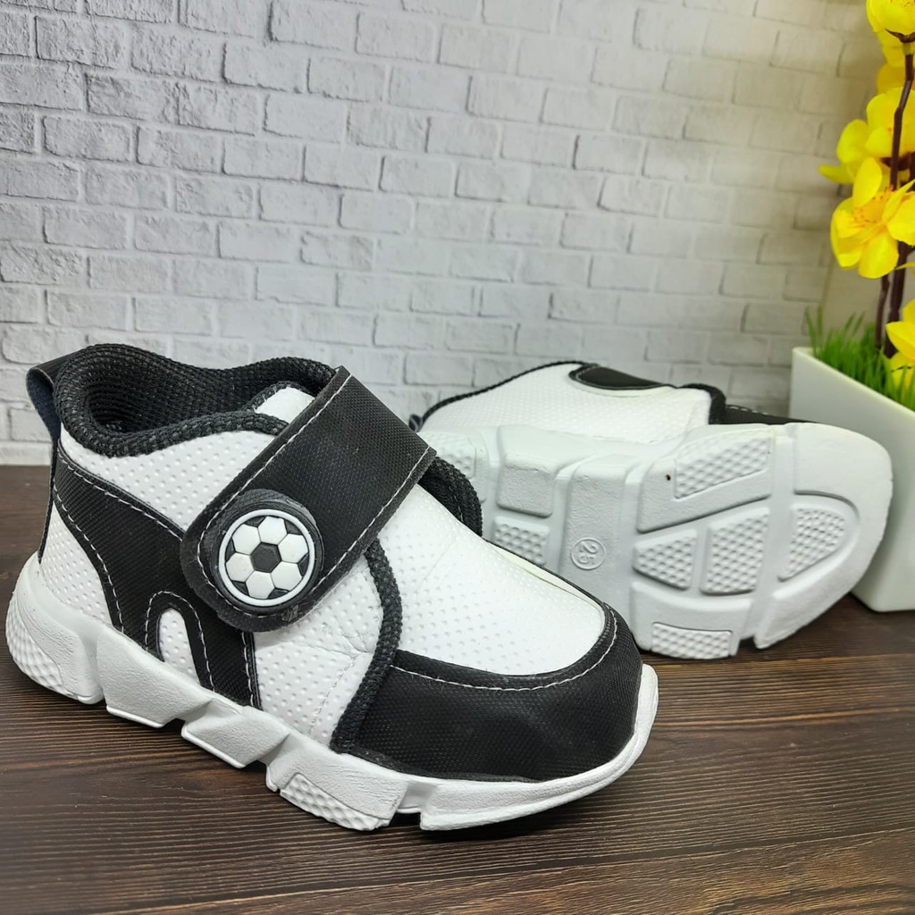 mandirishoesstore-SEPATU SNEAKER ANAK LAKI-LAKI USIA 1-3 TAHUN CAY15