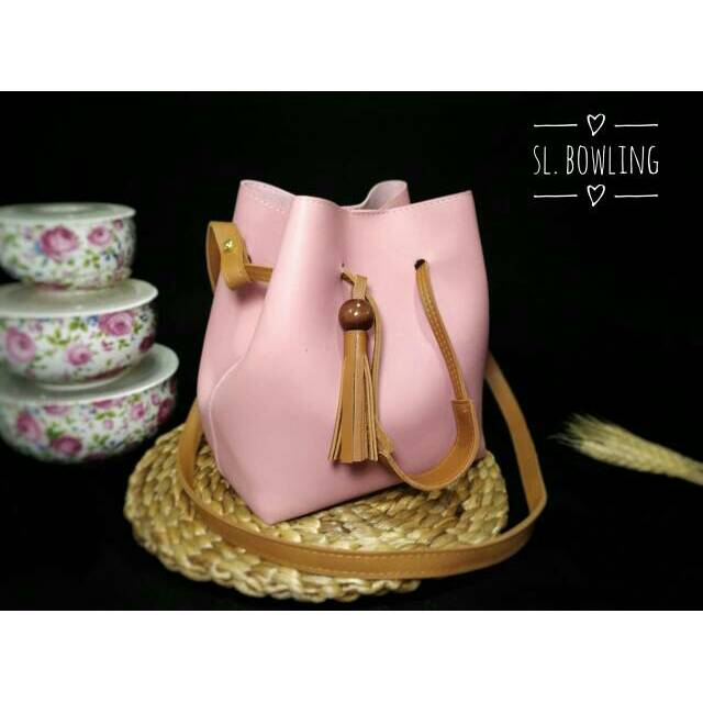 [realpict] Miniso Bowling Tebal /tas selempang miniso tebal