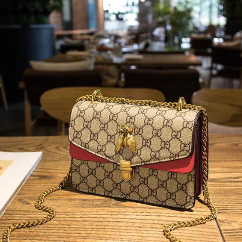 TAS SELEMPANG TAS SLING SHOULDERBAG IMPOR EPSOM GUCCI23CM