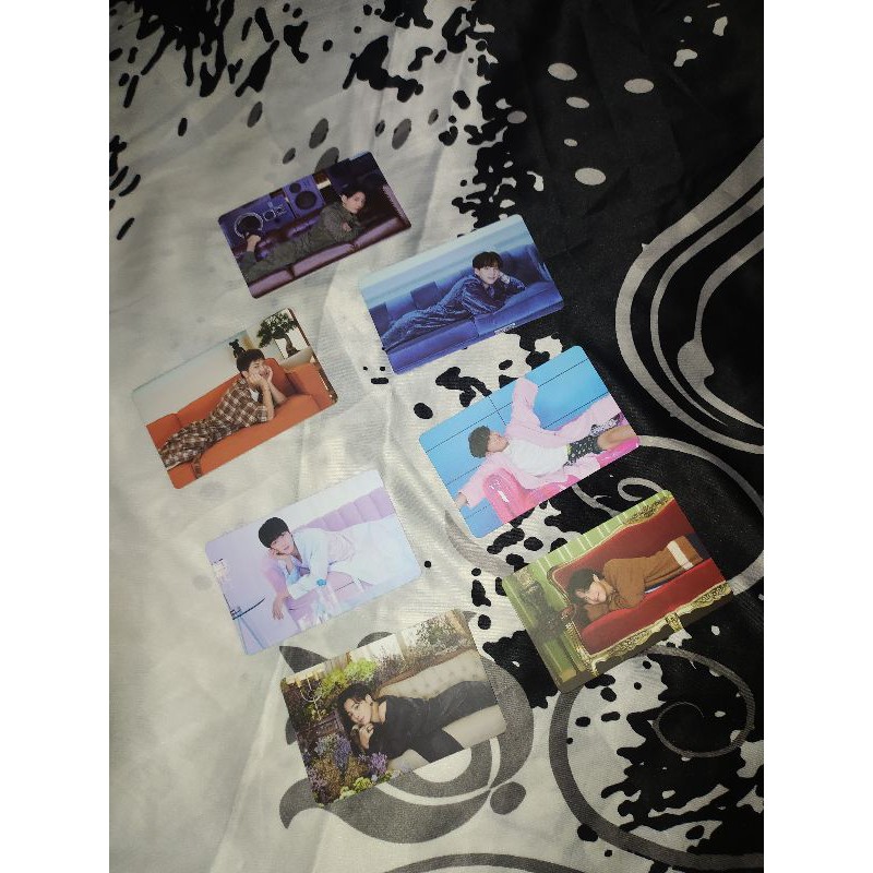 [READY STOCK] PC REBAHAN BE ESS RM /JIN / SUGA /JHOPE / V / JIMIN / JUNGKOOK