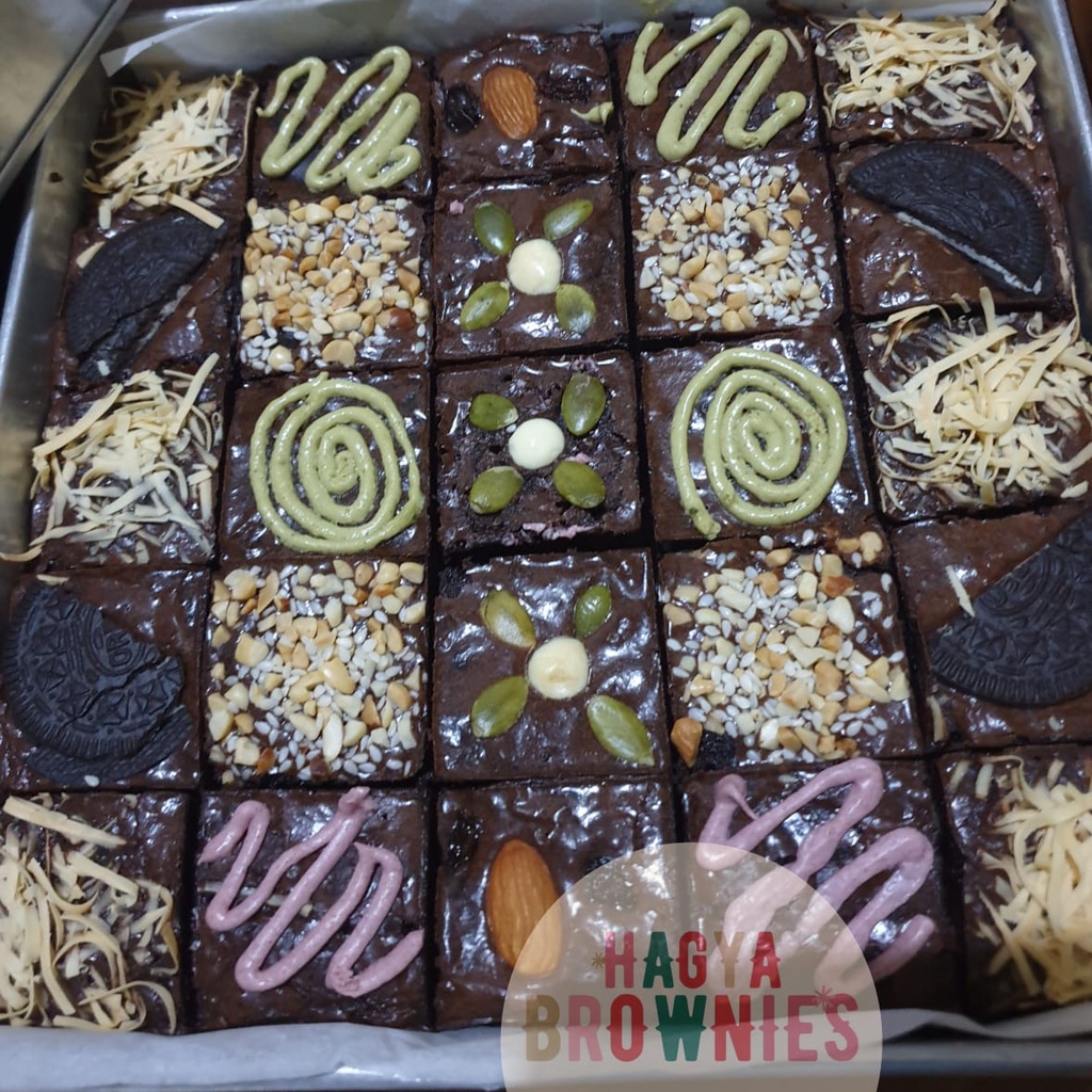 

Choco Mix Topping random Brownies Sekat 25 pcs Ramah Anak makanan halal