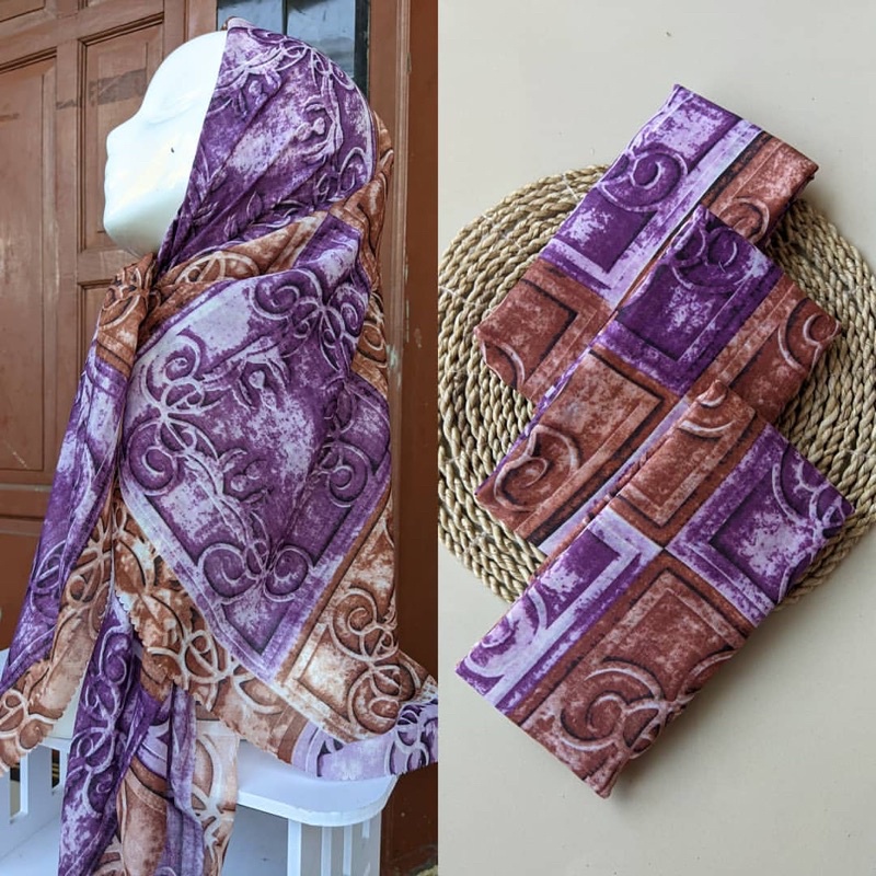 251- 300  Hijab segiempat voal motif-288