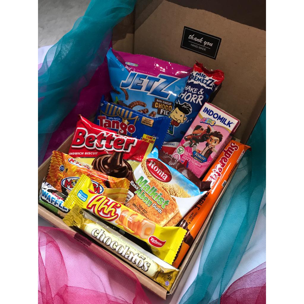 

SNACK BOX MURAH/HAMPERS/SNACK BOX HEMAT/GIFT ULTAH/ANNIVERSARY/NATAL/GIFTBOX/GIFT GRADUATION