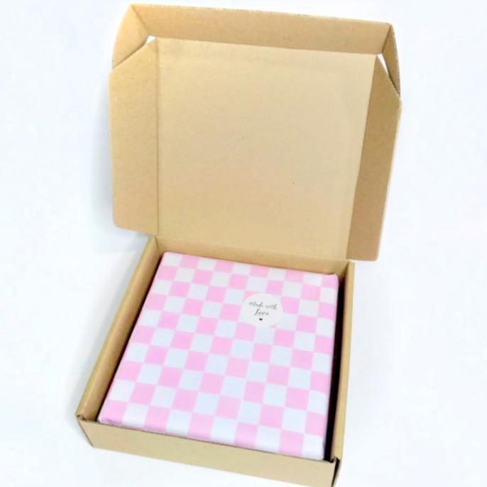 

Pink Checkered Wrapping Paper (50 lembar) |kertas tissue|bungkus kado|