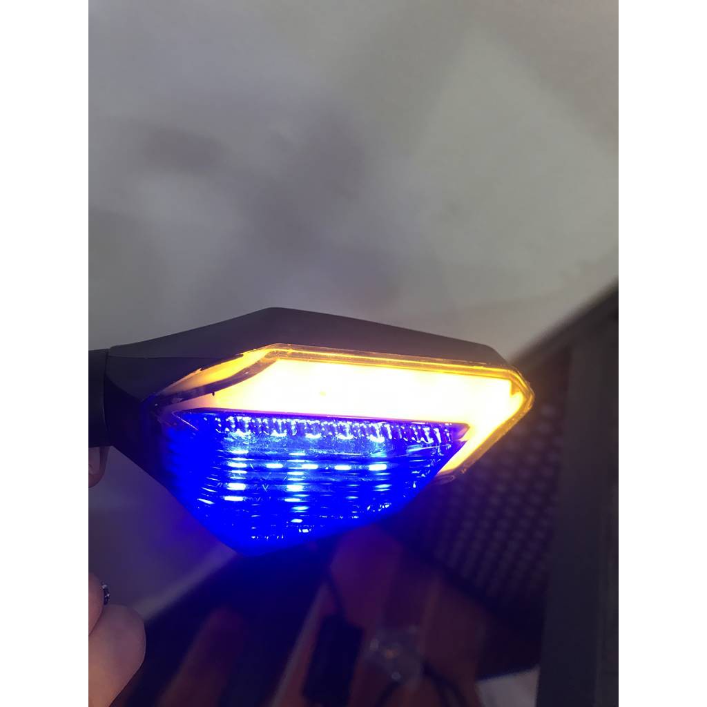 LAMPU LED SEN MOGE LEXUS SEQUENTIAL MERK ICC LED SEIN DUAL COLOUR V2648