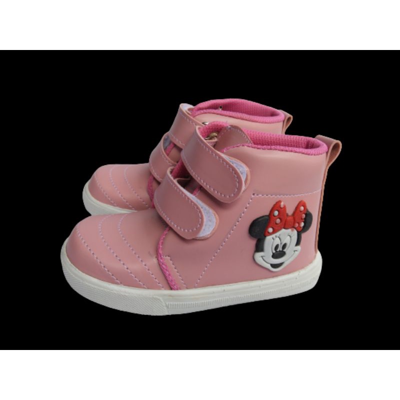 SEPATU  ANAK PEREMPUAN TRBARU MOTIP MIKEY MOUSE&amp;HELO KITY