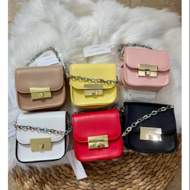 Charles and Keith Mini Sling Bag Chain / Tas CK Mini Chain