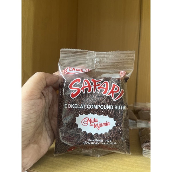 

misis safari coklat