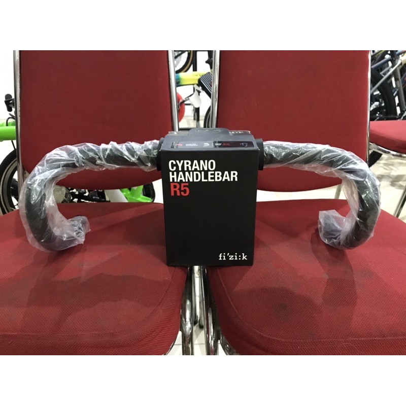 Drop Bar Handlebar Fizik cyrano R5 size 42