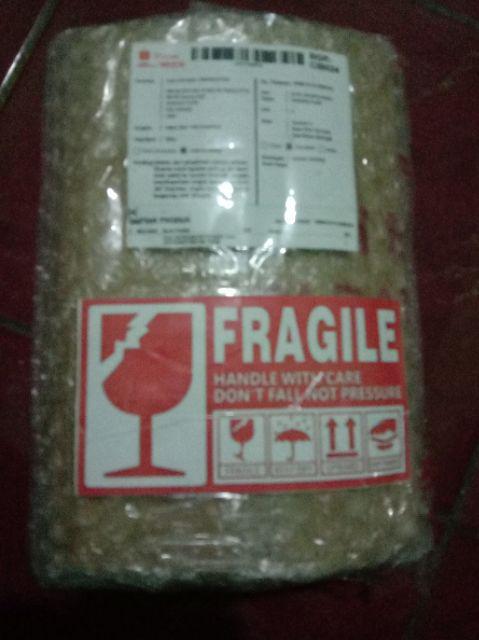 Daia Deterjen Detergent Dan Softener Pink 555 Gram