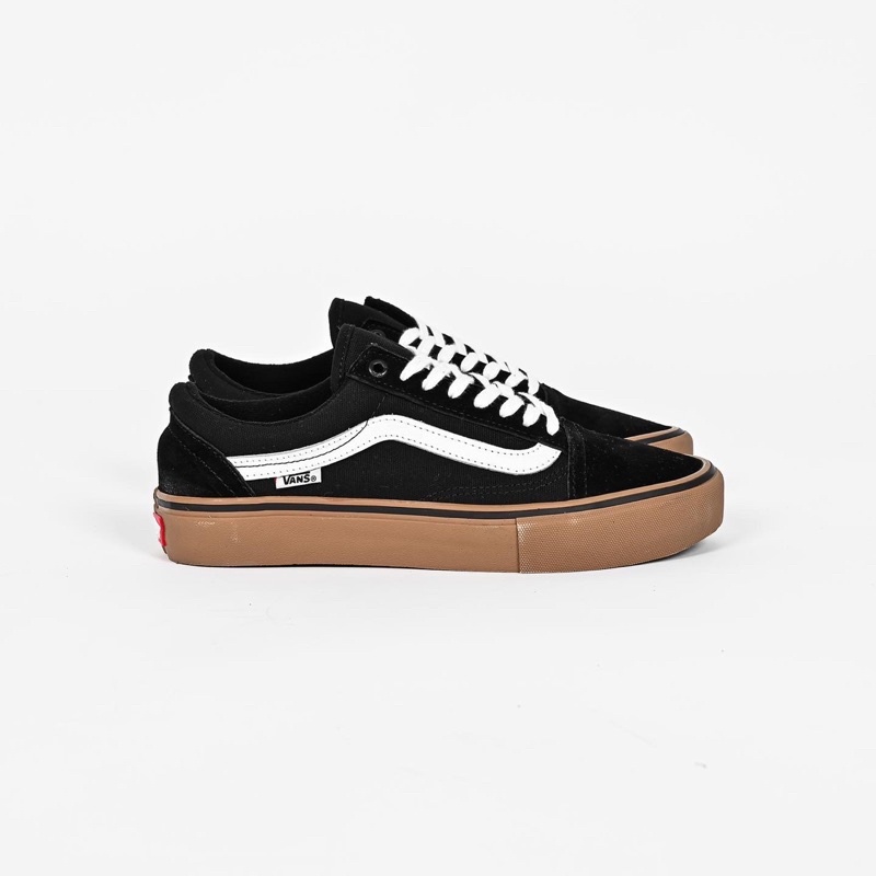 V4ns Oldskool Pro Black Gum