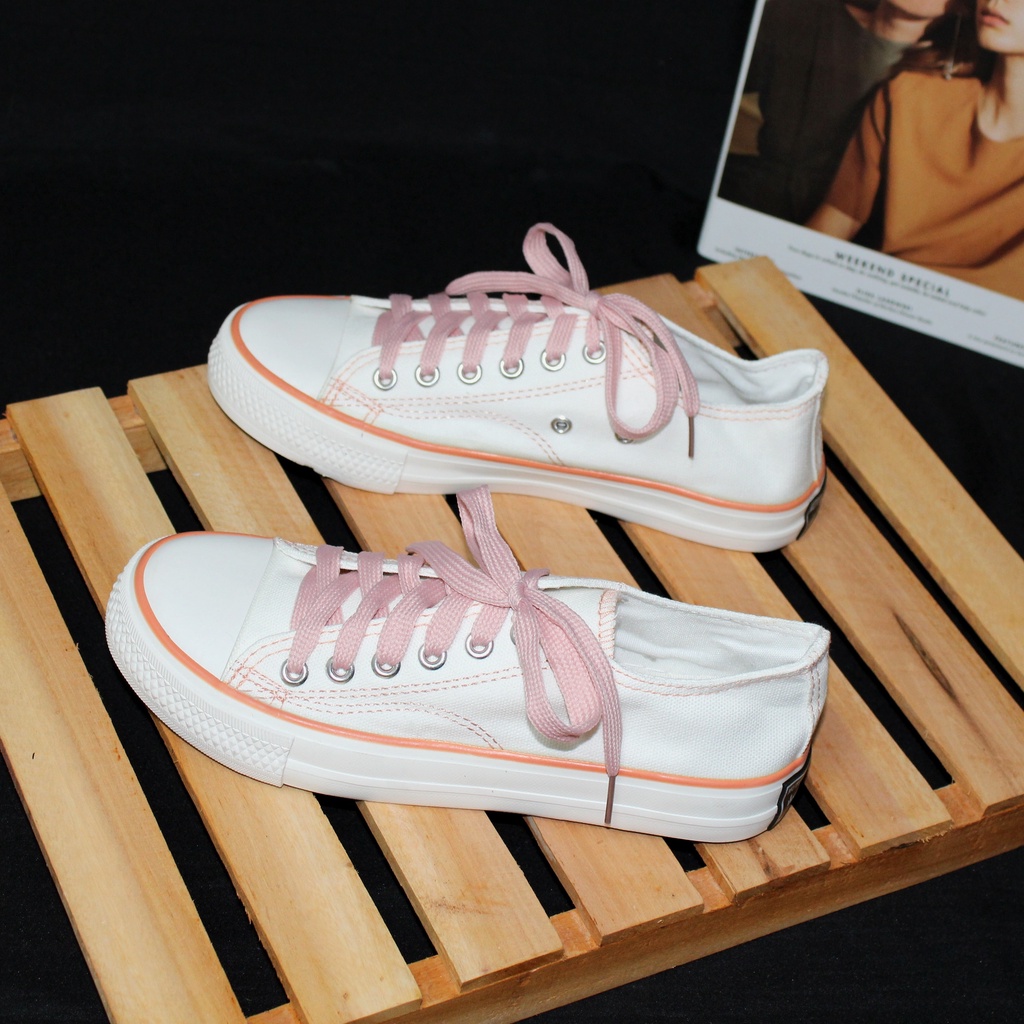 Free BOX Sepatu Sneakers Wanita Import Sepatu Kanvas Wanita Kasual Polos Tali Premium Quality Sepatu Wanita Sneakers Wanita Model Korea Import Premium Quality NS7104