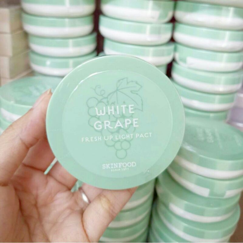 SkinFood - White Grape Fresh Up Light Pact / Powder / Bedak Padat Skin Food