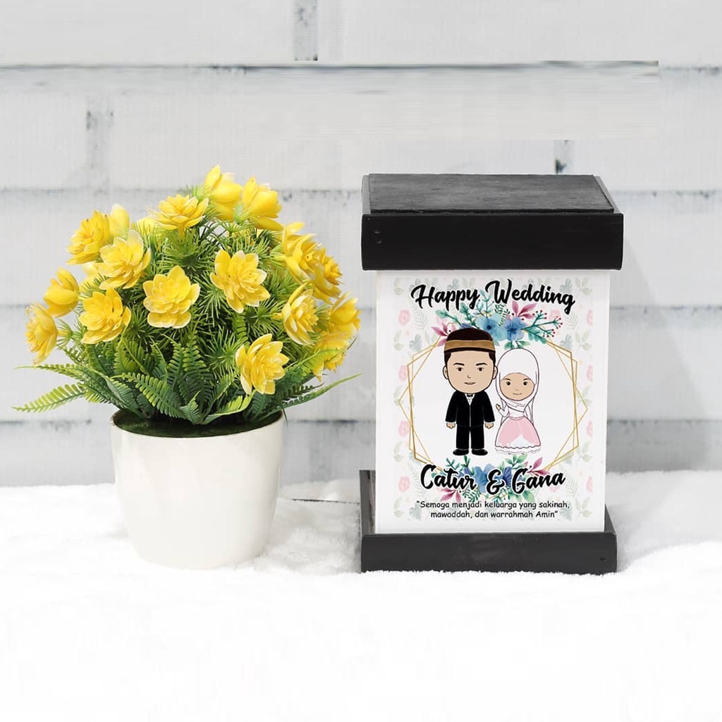 

LAMPU HIAS MEJA TIDUR CUSTOM HADIAH KADO ULTAH ULANG TAHUN ANNIVERSARY PERNIKAHAN VALENTINE WEDDING