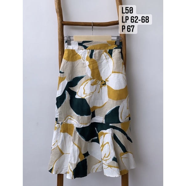 Rok Wanita Preloved-L50