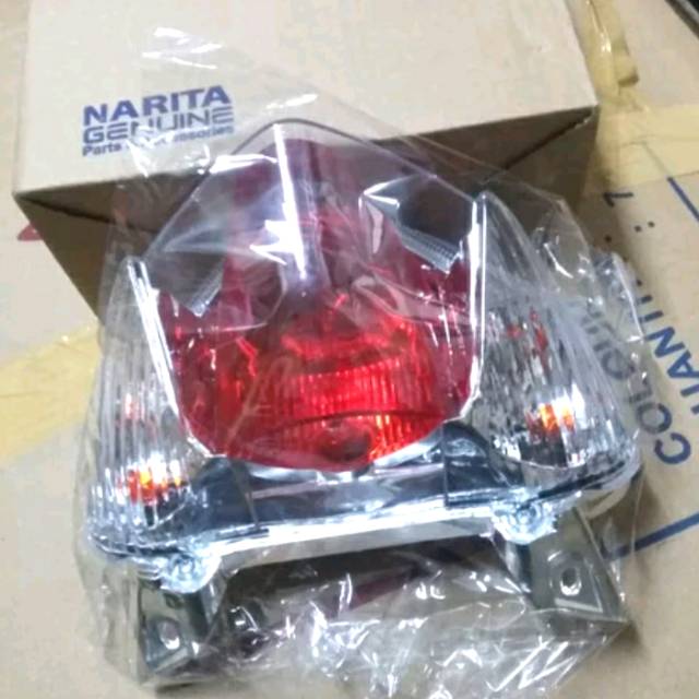 Lampu belakang Mio j