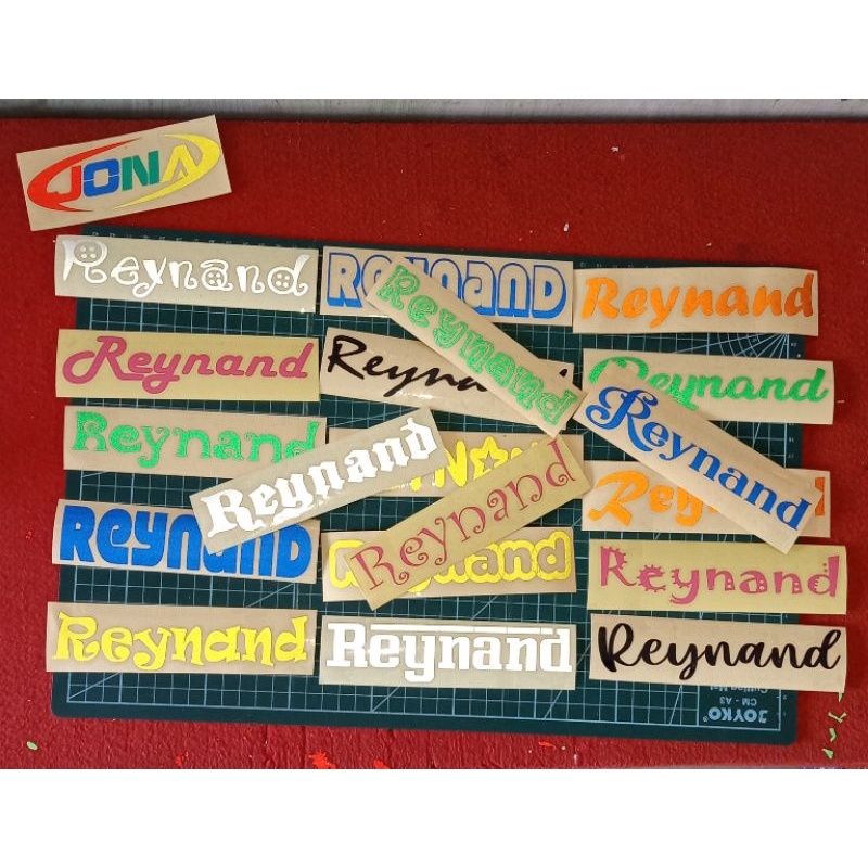 

Stiker cutting costum nama