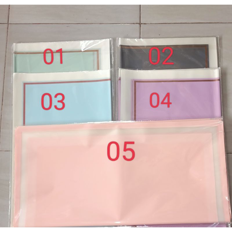 

chellopane/ kertas buket