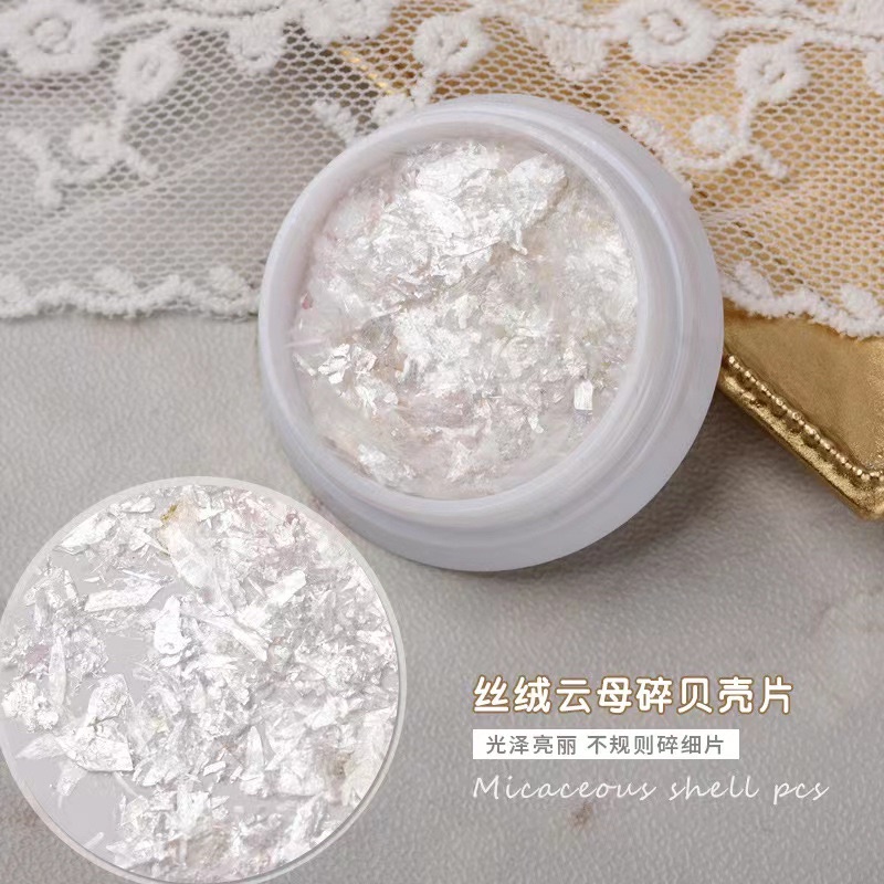 SHINY THIN WHITE SEA SHELL NAIL ART ACC / PECAHAN PUTIH KULIT KERANG GAYA JEPANG MENGKILAP shell decoration