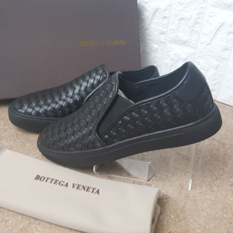 sepatu sneaker slip on kulit asli shoes leather botega