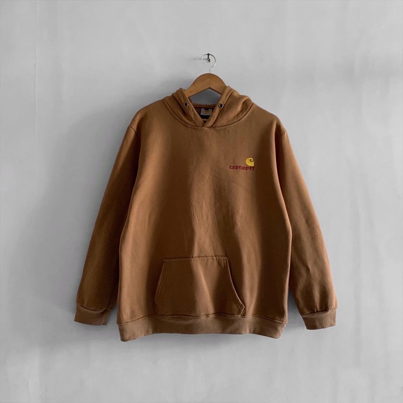 Carhart hoodie in brown