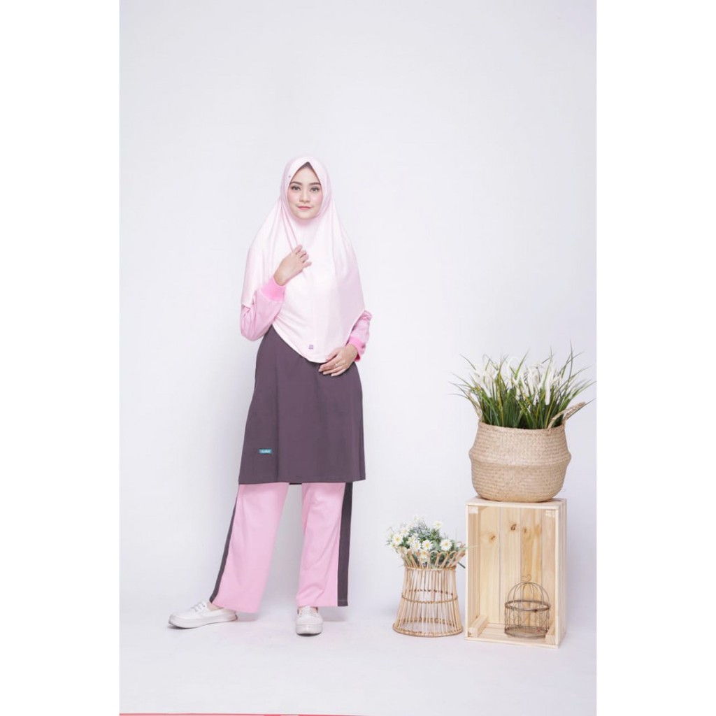 ALNITA SETELAN BAJU OLGA ASRI 07 L RED / BERRY CONVERSE KAOS OLAHRAGA SPORT SYAR'I FASHION MUSLIMAH