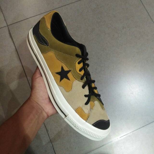 CONVERSE ONE STAR OX SUADE CAMO BLACK/OLIVE