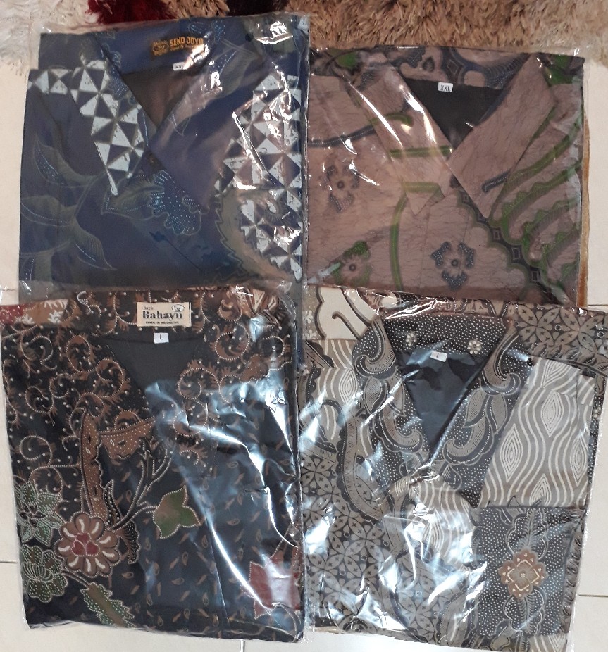 Sumitro Navy Kemeja Batik Bahan Katun Primisima Lapis Furing