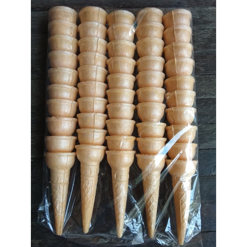 Cone Kerucut Kecil 50 pcs Kurir Instan (krupuk es krim / opak contong corong cuncum ice cream lancip)