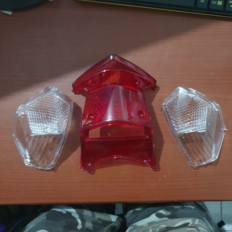 stop + sen vega zr MERAH putih Narita mika lampu belakang kaca stop plus riting belakang narita