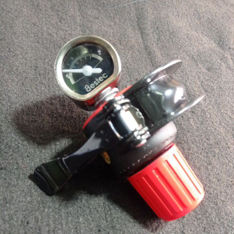 Regulator high pressure catok