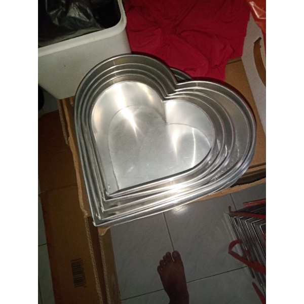 LOYANG HATI ATAU LOYANG WARU HATI TEBEL LUMAYAN UKURAN GENAP UKURAN DARI 18X7 20x7 22x7 24x7 26X7 DIJUAL PERSET