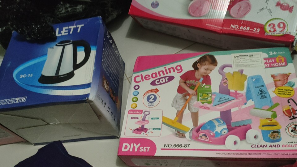 Teko Listrik 1.5liter Pemanas Air Kettle Electric Kapasitas - 1.5l