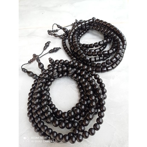 Tasbih kayu hitam ada juga yg menyebut kelor hitam isi 99butir dim 8mm tasbih murah berkualitas