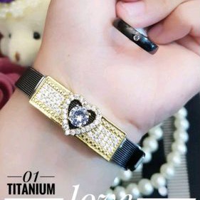 Titanium Set Perhiasan Wanita Love 68221