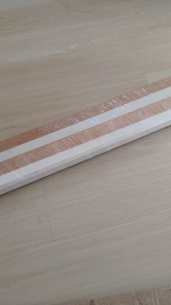 List Plint / Lis Penyambung Plint Aksesoris List Plank / Penutup Plint / Siku Plin Ukuran 10 Cm & 8