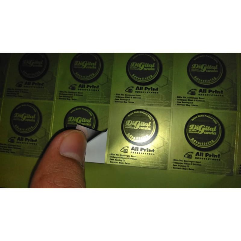 

CETAK STIKER GOLD/SILVER MATTE A3+ (PRINT & CUT)