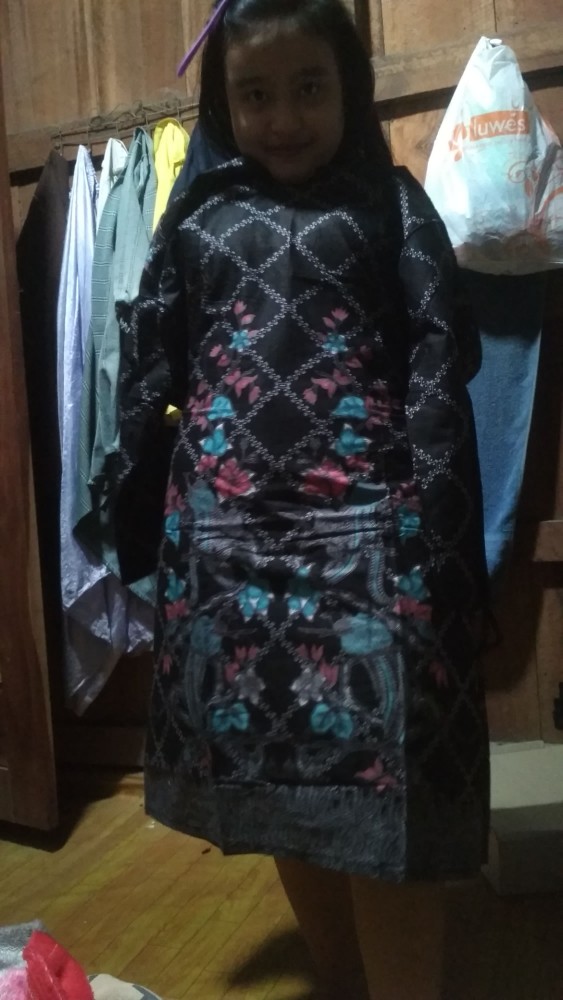 Baju Batik Couple Sarimbit Keluarga Motif Jaring Bunga Abu2 Terlengkap