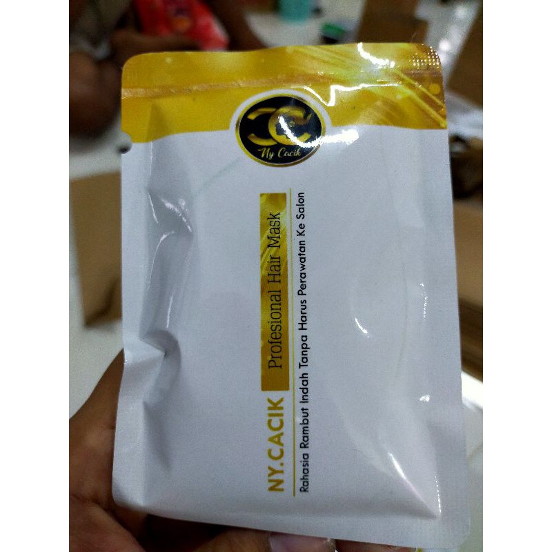 nyonya cacik hairmask