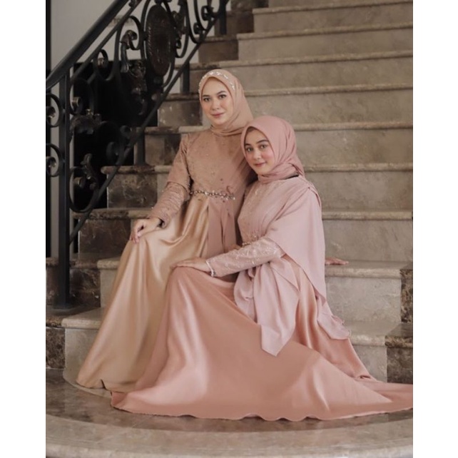 gaun pesta muslimah /dress  kondangan lamaran lebaran / gaun slendang monicca dress