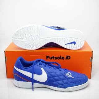 nike tiempo futsal ronaldinho